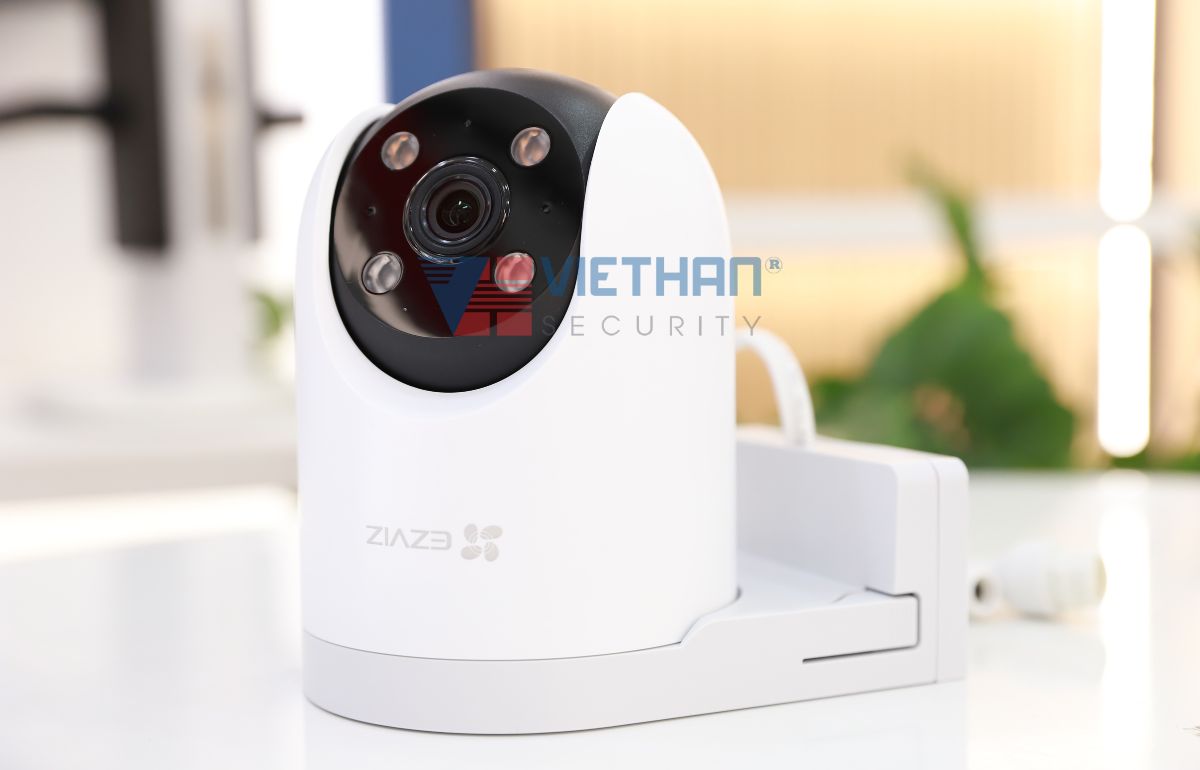 Camera wifi dùng sim 4G Ezviz H8c 4G 2K hồng ngoại 30m, phát hiện chuyển động, đàm thoại 2 chiều