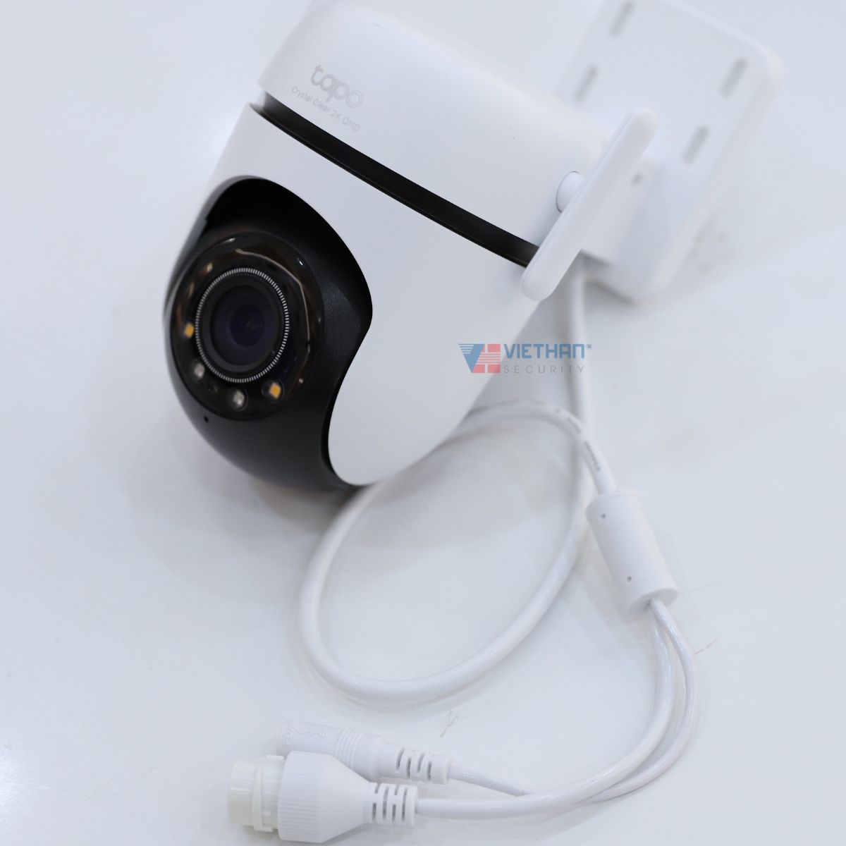 Camera wifi ngoài trời TP-Link Tapo C520WS 2K QHD 360 độ, phát hiện chuyển động, chế độ tuần tra 