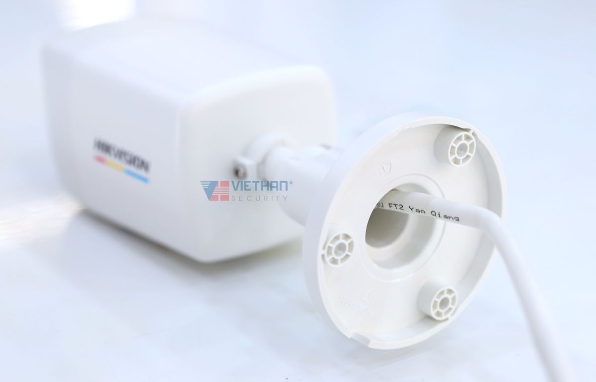 Camera thân ngoài trời IP Hikvision DS-2CD1067G2H-LIUF 6MP, WDR 120dB, hồng ngoại 30m