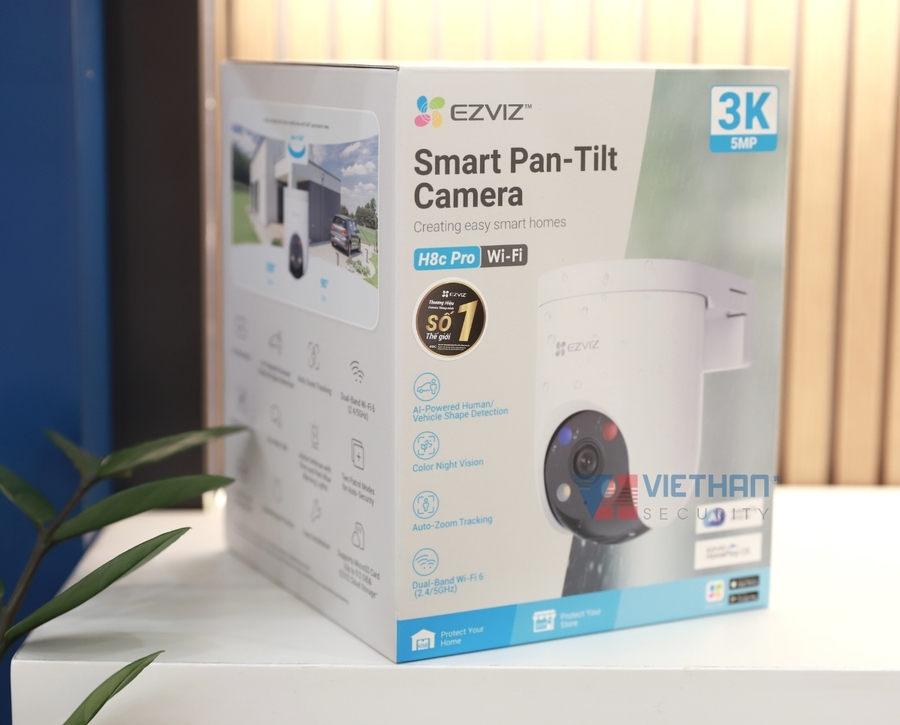 Camera Ezviz H8C pro 3K 5Mp wifi quay quét, AI phát hiện người xe cộ, còi và đèn