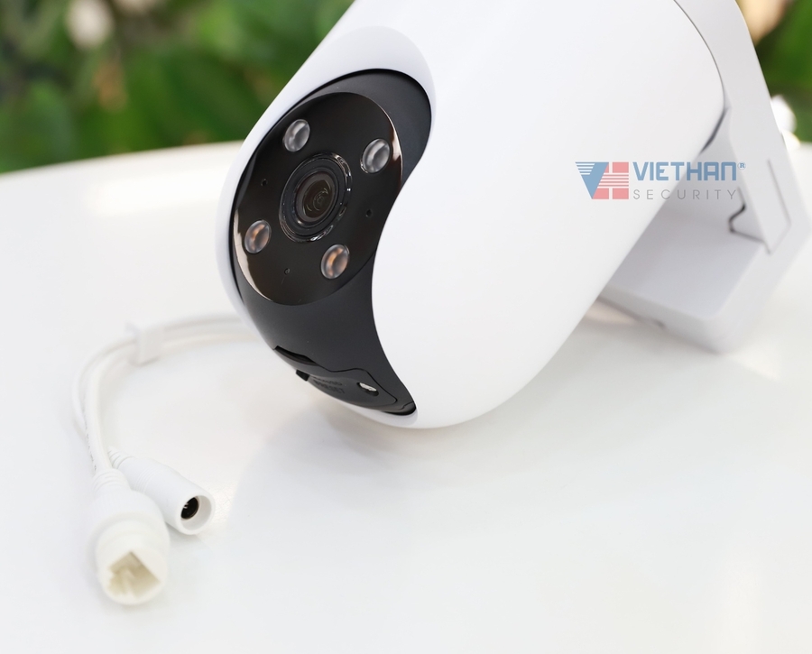 Camera Ezviz H8C pro 3K 5Mp wifi quay quét, AI phát hiện người xe cộ, còi và đèn