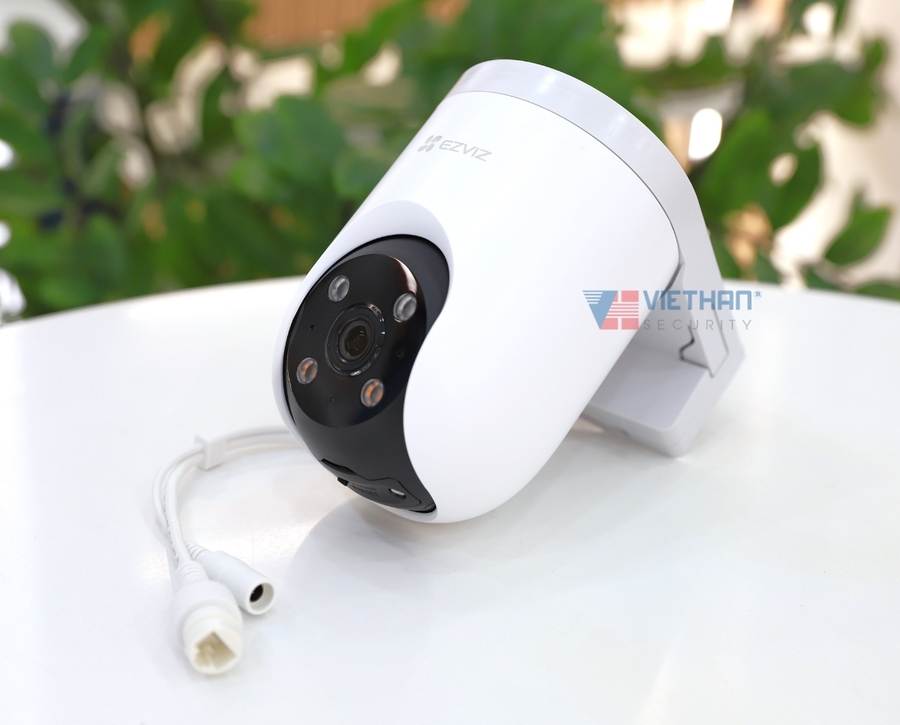 Camera Ezviz H8C pro 3K 5Mp wifi quay quét, AI phát hiện người xe cộ, còi và đèn
